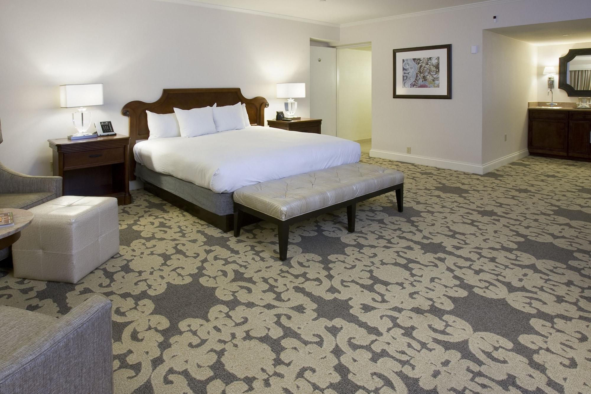 Hilton New Orleans Riverside Bagian luar foto