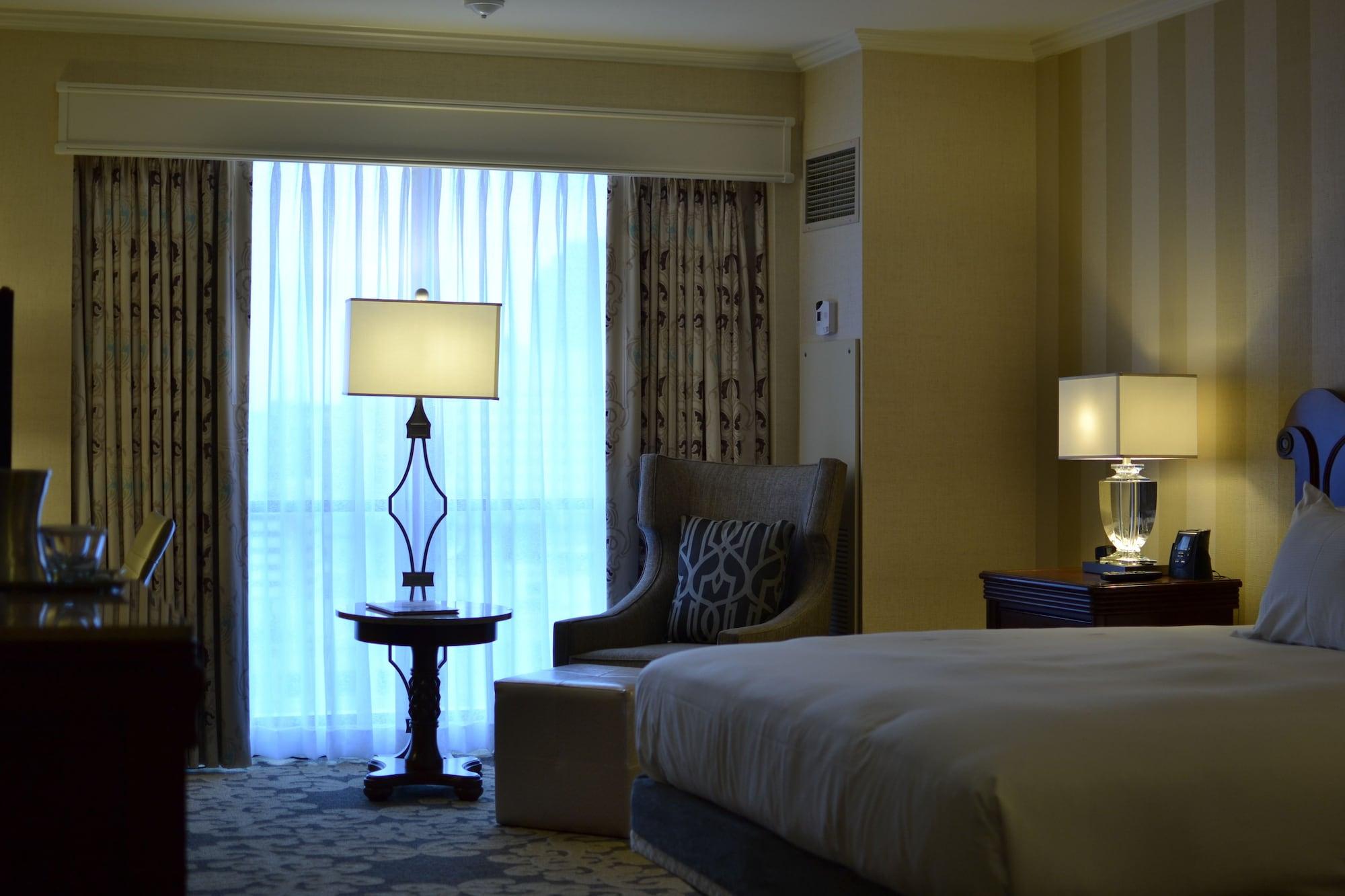 Hilton New Orleans Riverside Bagian luar foto