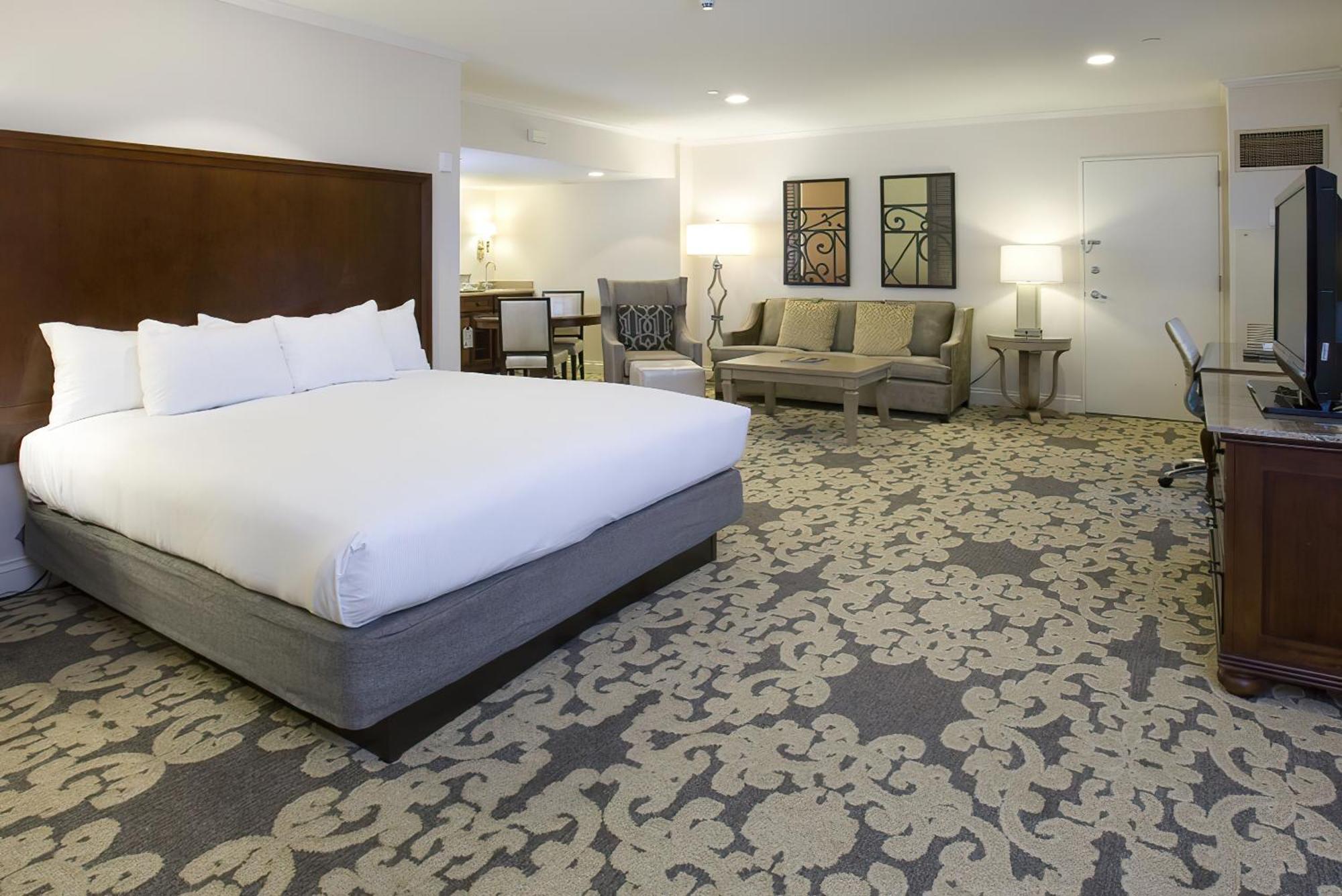 Hilton New Orleans Riverside Bagian luar foto