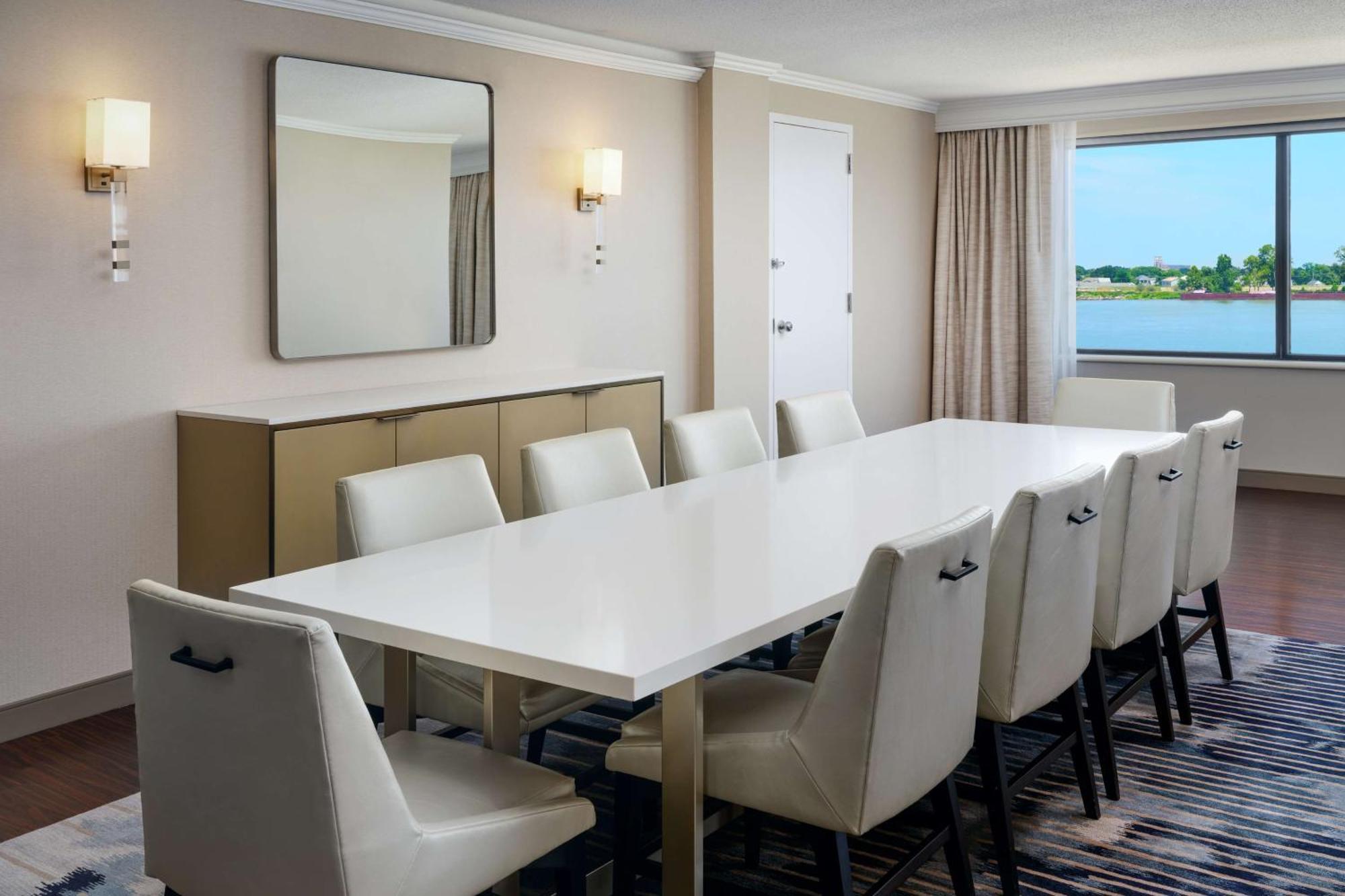 Hilton New Orleans Riverside Bagian luar foto