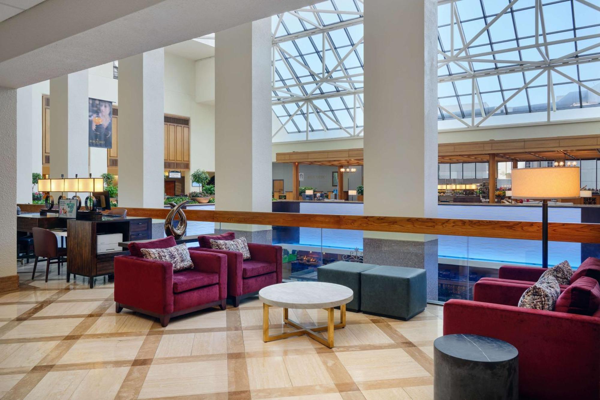 Hilton New Orleans Riverside Bagian luar foto
