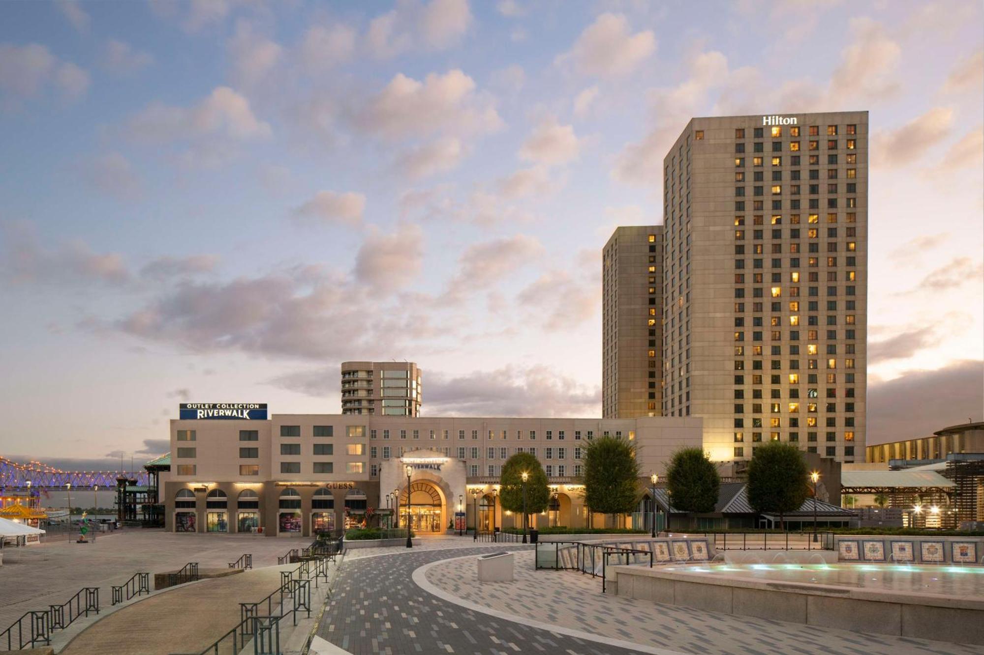 Hilton New Orleans Riverside Bagian luar foto